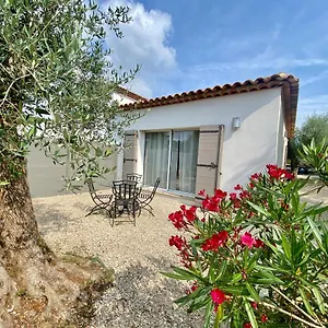 Hébergement de vacances Chez Chris Et Serge, Roquefort-les-Pins
