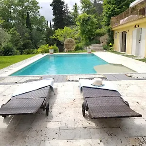 Couette-café ô Tilia D'azur, Roquefort-les-Pins