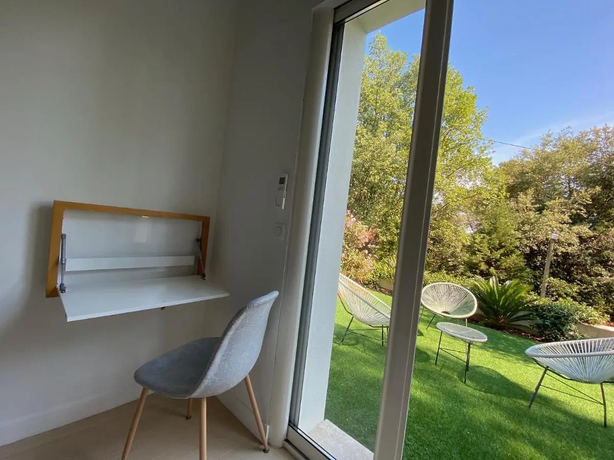 Villa Oha Close Cannes,Nice, Valbonne , Opio Roquefort-les-Pins